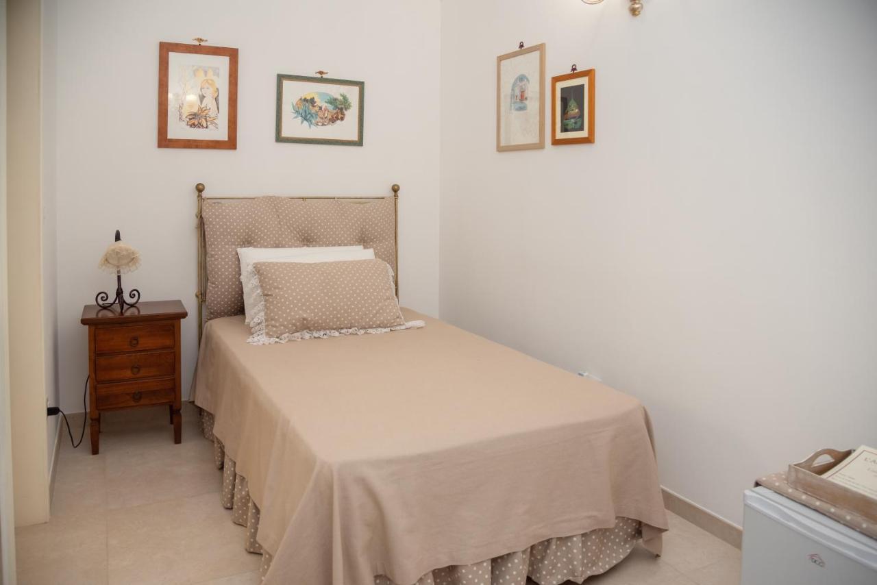 L'Arco Dell'Abate Bed & Breakfast Oria  Exterior photo